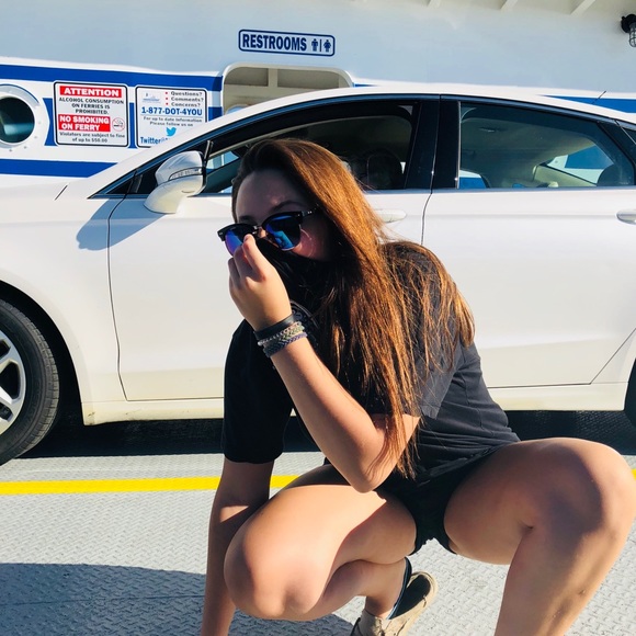 Meet your Posher, Rheagan - Picture 1 of 1